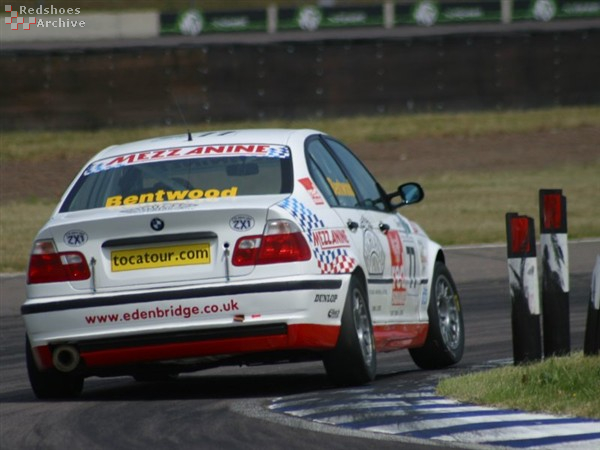 Michael Bentwood - BMW 320