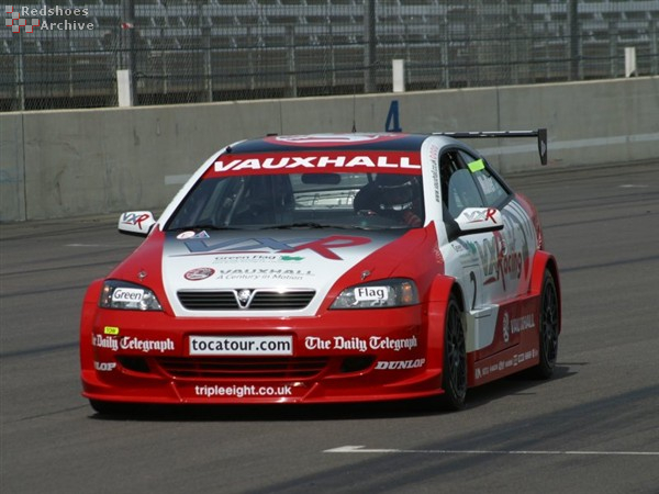 Yvan Muller - Vauxhall Astra