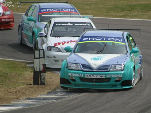 Phil Bennett - Proton Impian