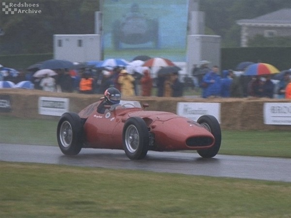 1957 Maserati 250F fuoricentro