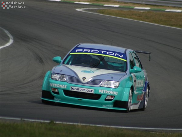 Phil Bennett - Proton Impian