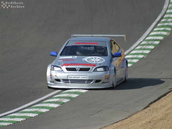 Gareth Howell - Vauxhall Astra