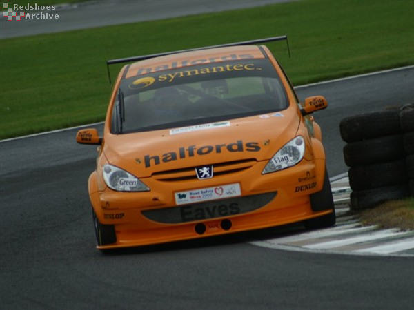 Dan Eaves - Peugeot 307