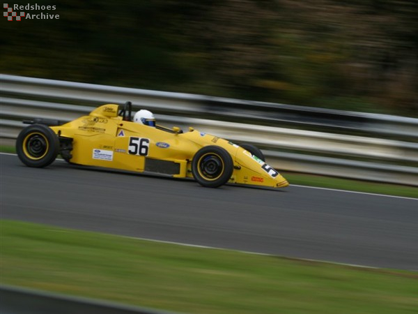 Stephen Roberts - Van Diemen RF92