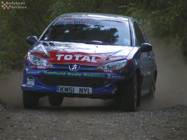 Johnathan Sparks / Tony Bassett - Peugeot 206 XSi