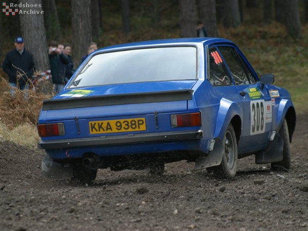 Ian Rix / Frank Richer - Ford Escort