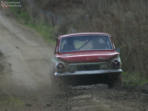 Peter Scott / Richard Poulter - Ford Cortina GT
