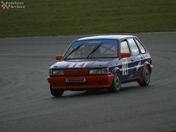 Alan Jackson - MG Maestro