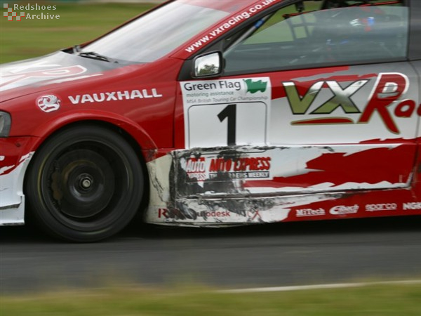 Yvan Muller - Vauxhall Astra