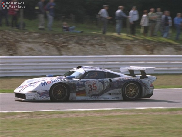 Porsche 911 GT1
